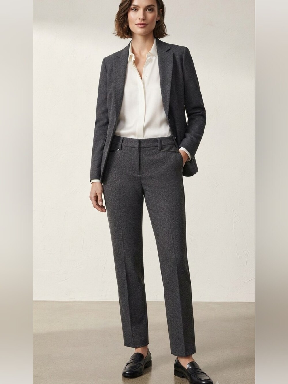NYDJ GREY stretch trousers faux-leather trim Size 10
